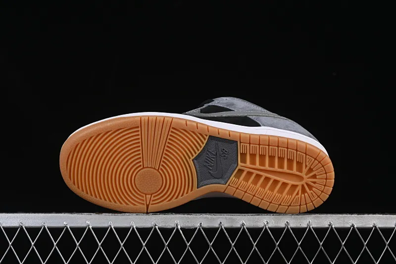 All Categories Nk SB Dunk Series Nk SB Dunk Low Low-top sneakers Nike SB Dunk Low Gray raw rubber SB low-top casual sneakers HF3063-001